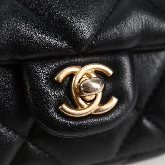 CHANEL Matelasse Chain Pouch Shoulder Bag Lamb Skin Black Gold CC Auth BD2191M - Picture 10 of 16